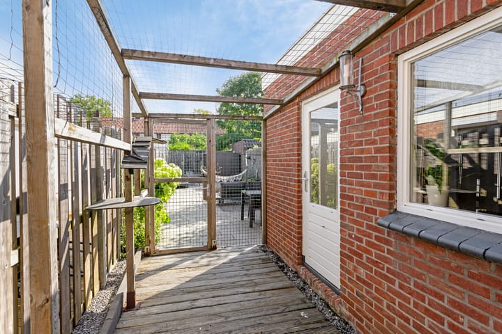 Foto 28 van Parallelweg 149