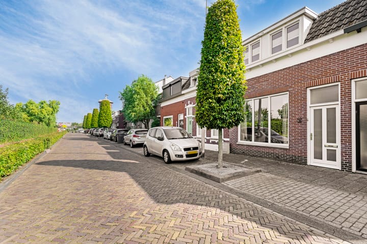 Foto 30 van Parallelweg 149