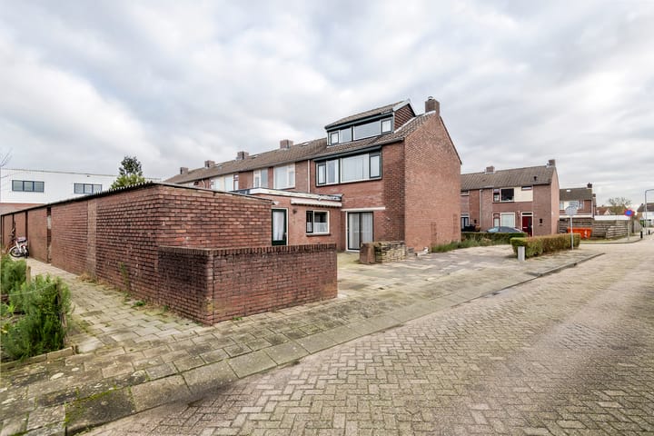 Photo 28 of Wethouder Klerkstraat 78