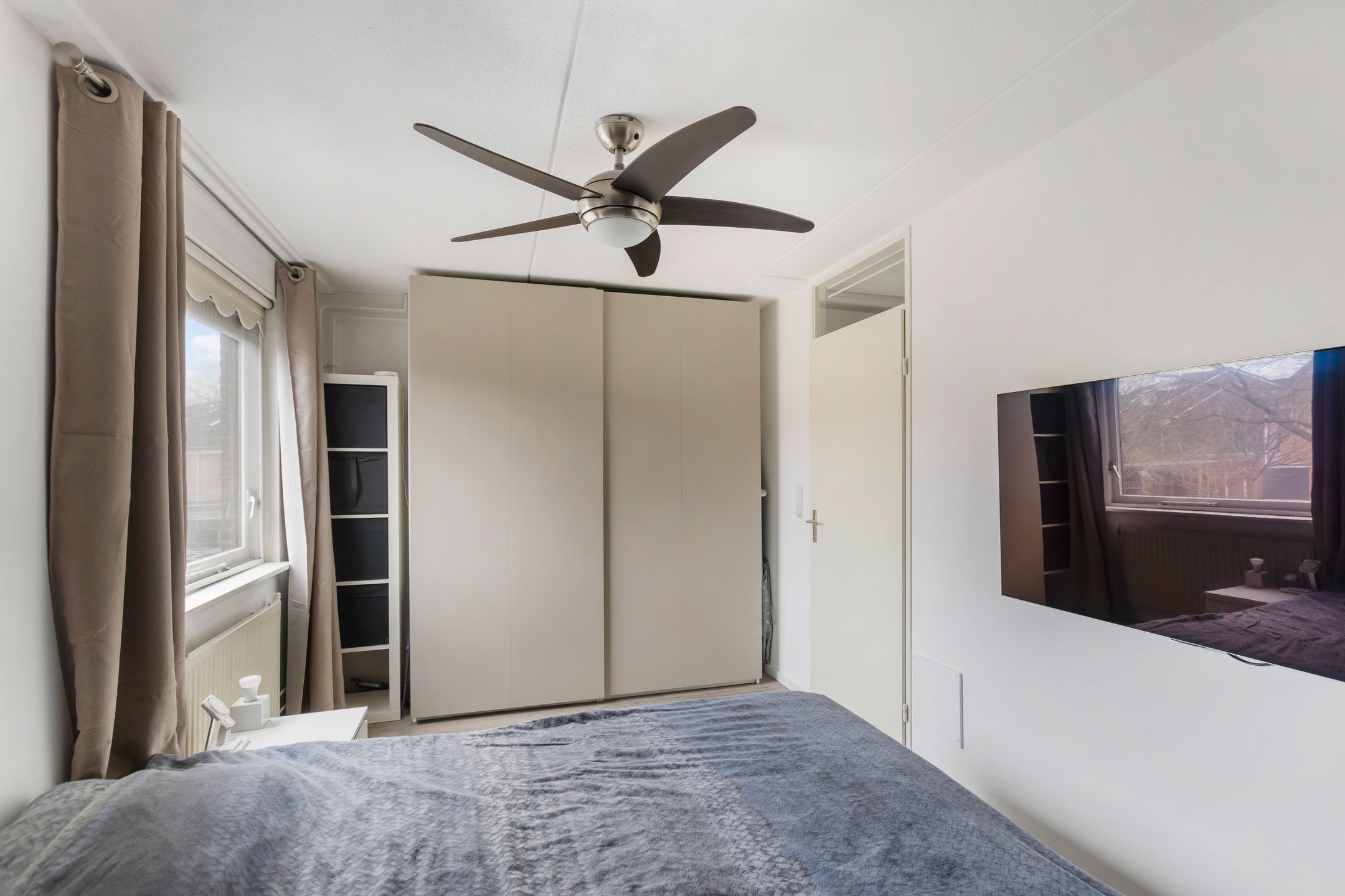 Photo 21 of Silverkamp 41-A