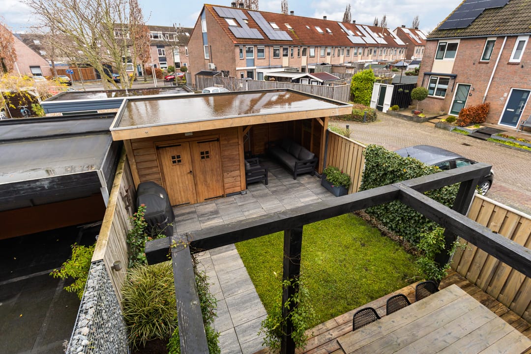 Photo 32 of Silverkamp 41-A