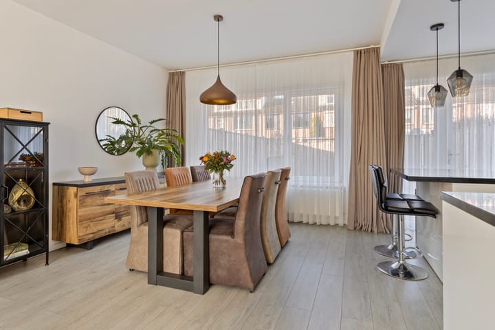 Foto 7 van Reaumurstraat 10