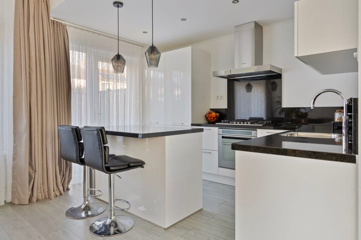 Foto 9 van Reaumurstraat 10