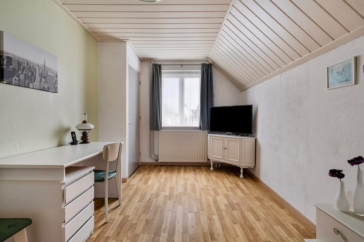 Foto 19 van Mgr Dr Meuwesestraat 5