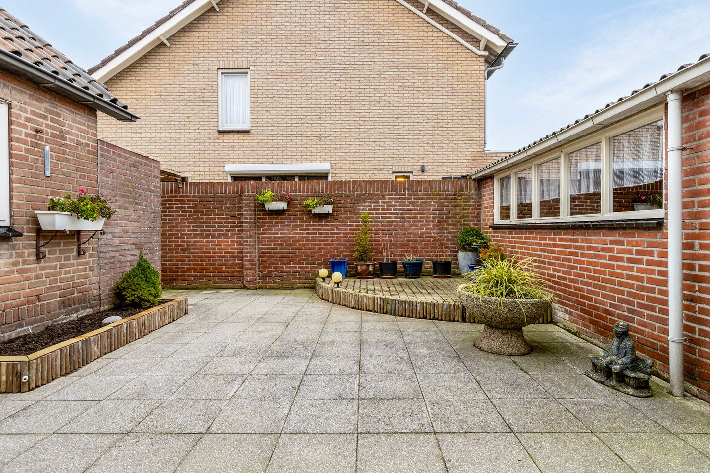 Foto 25 van Mgr Dr Meuwesestraat 5