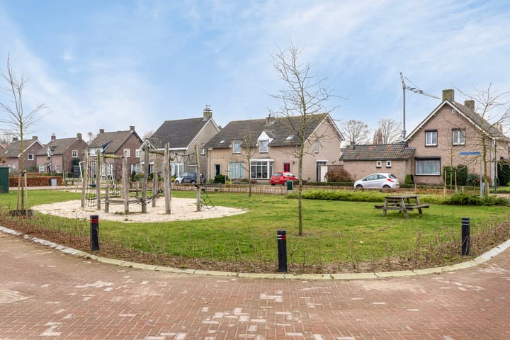 Foto 30 van Mgr Dr Meuwesestraat 5