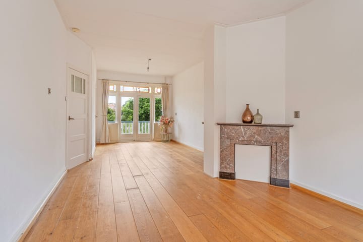 Foto 10 van Van 't Hoffstraat 1-A