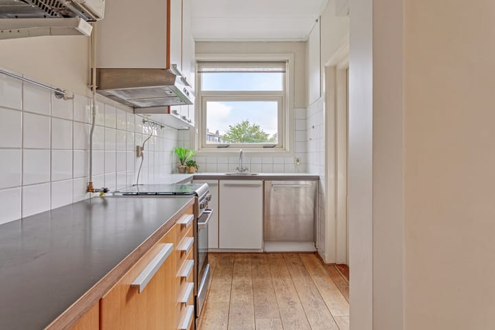 Foto 19 van Van 't Hoffstraat 1-A