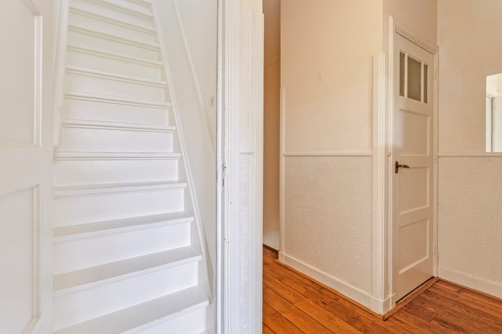 Foto 20 van Van 't Hoffstraat 1-A