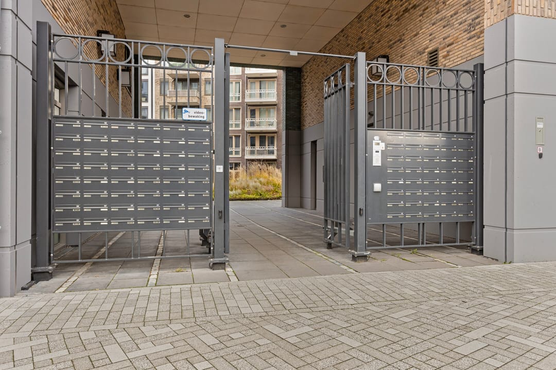 Photo 7 of Willem Dudokhof 245