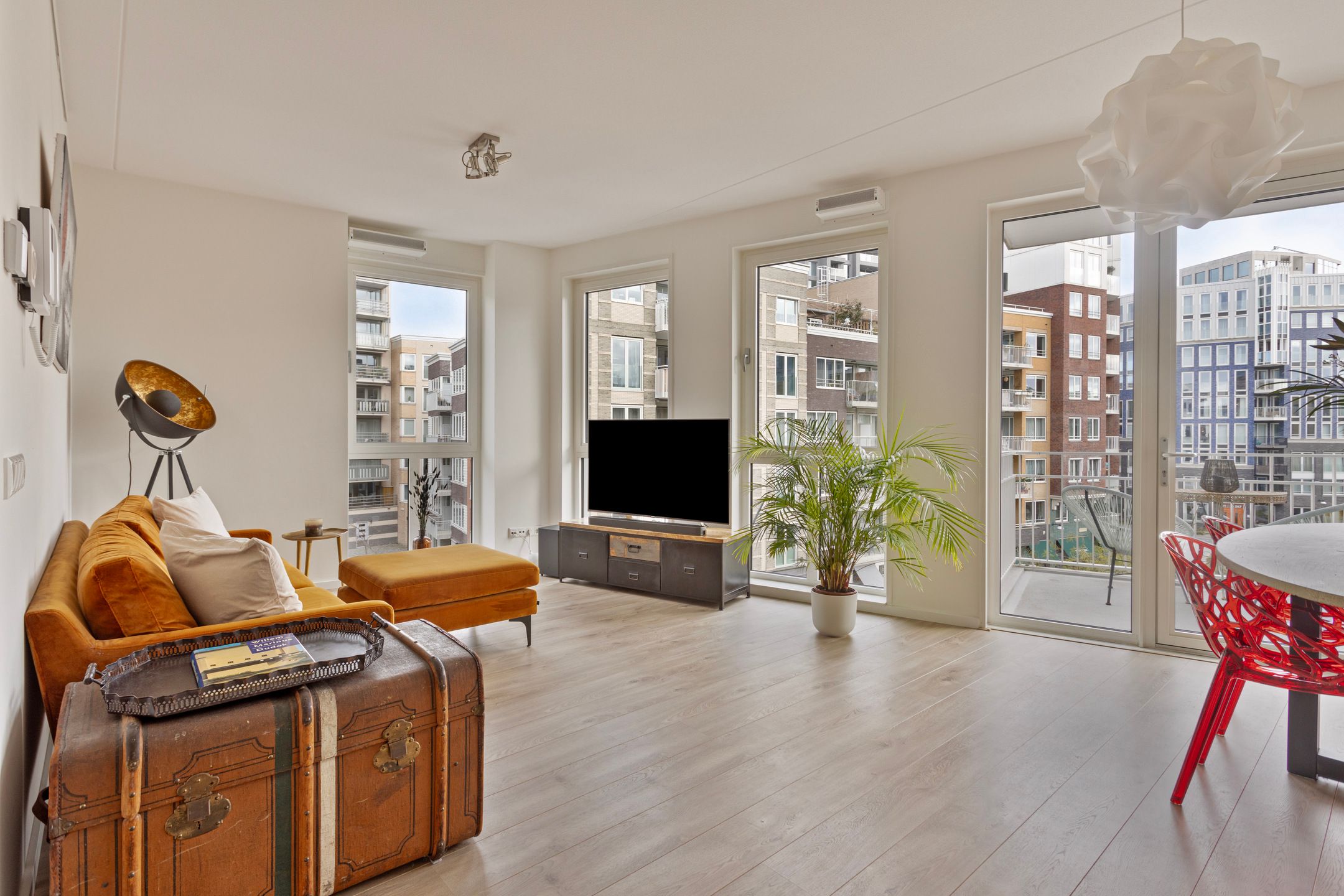 Photo 12 of Willem Dudokhof 245