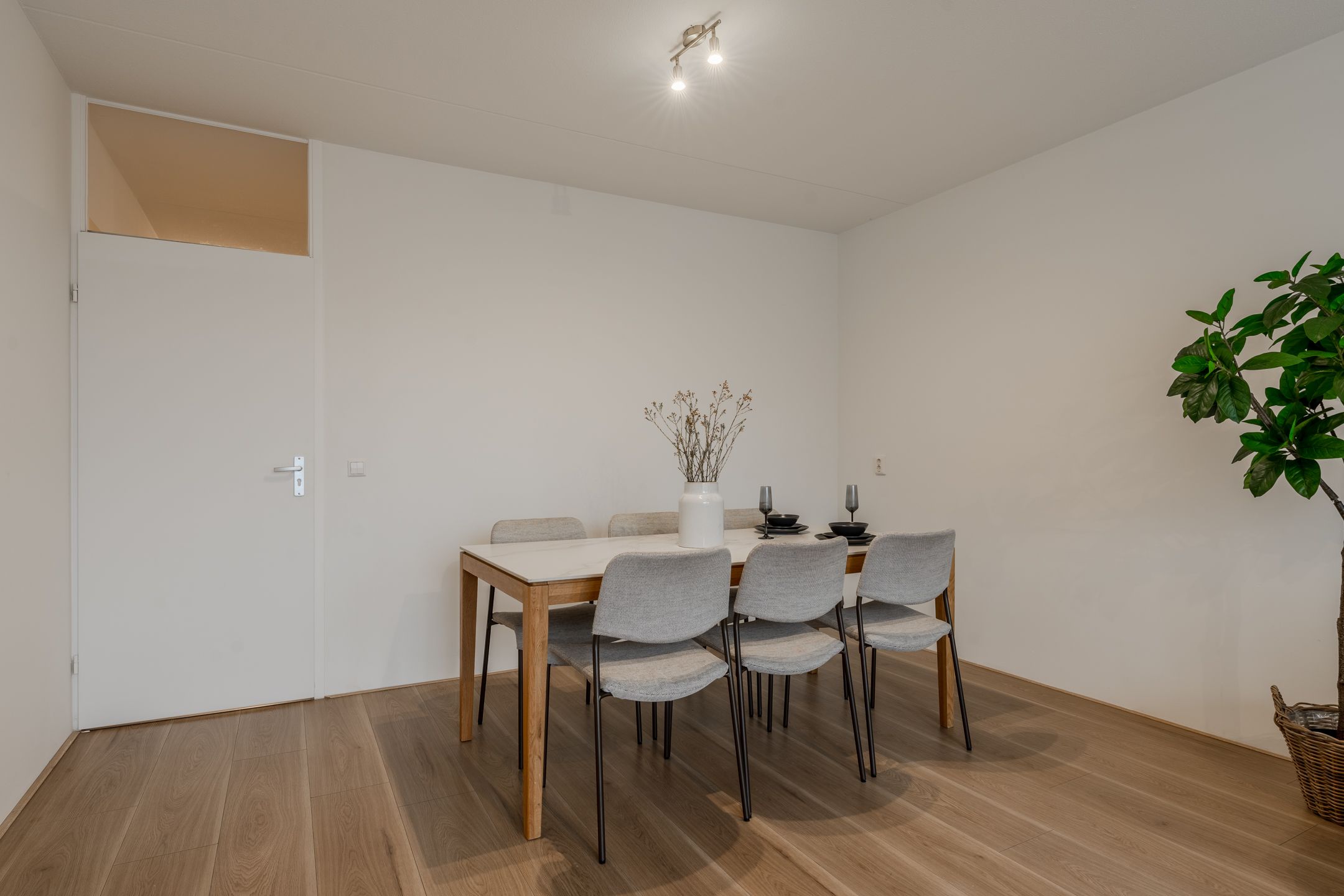 Foto 18 van Martin Luther Kinglaan 402