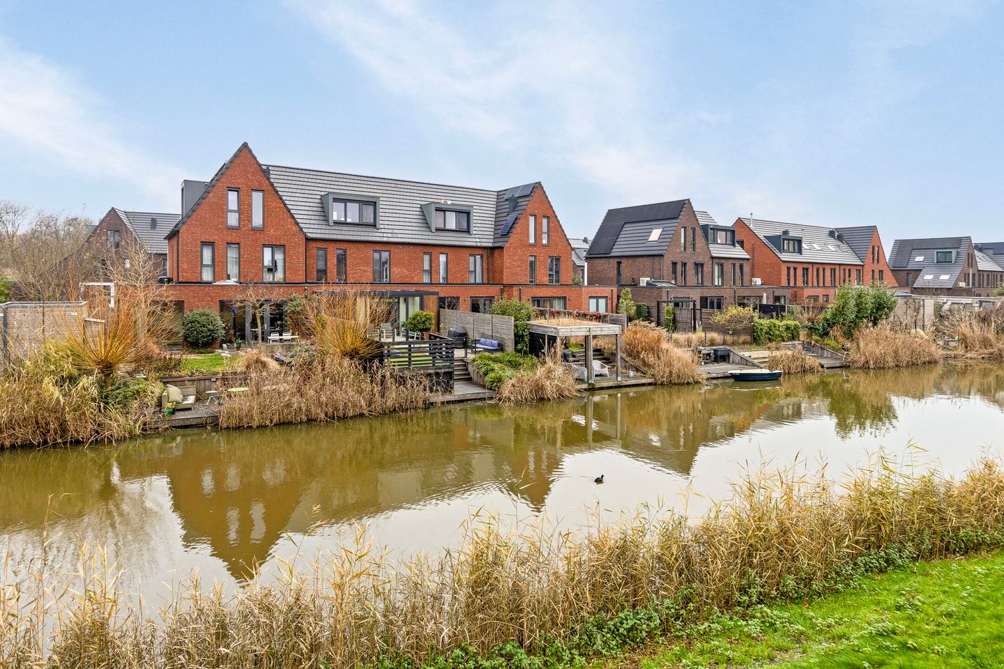 Foto 1 van Van der Waalslaan 102