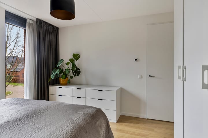 Foto 22 van Van der Waalslaan 102