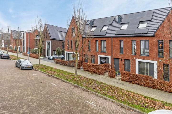 Foto 32 van Van der Waalslaan 102