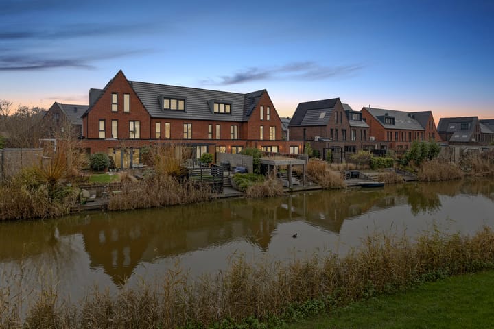 Foto 35 van Van der Waalslaan 102