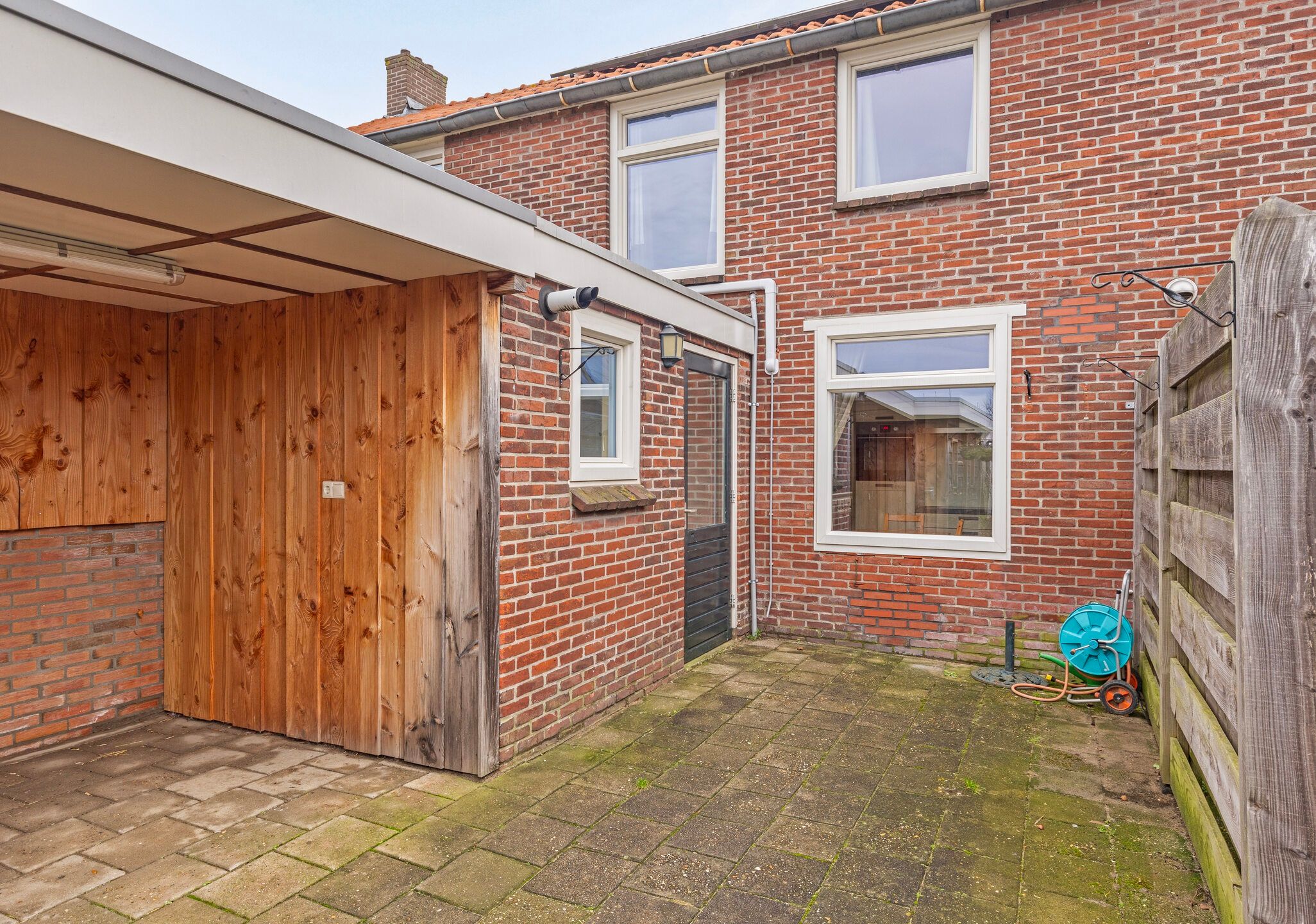 Photo 24 of Gravenstraat 14