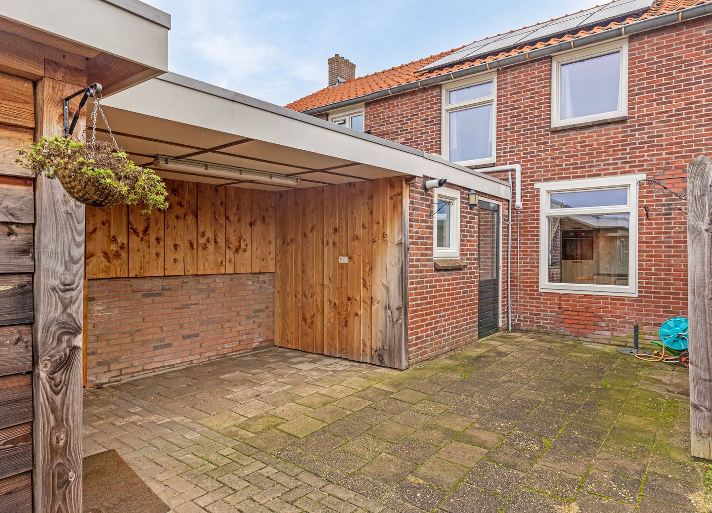 Photo 25 of Gravenstraat 14