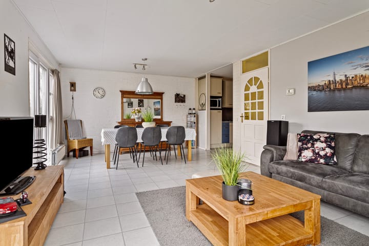 Foto 10 van Wilgeroosje 3