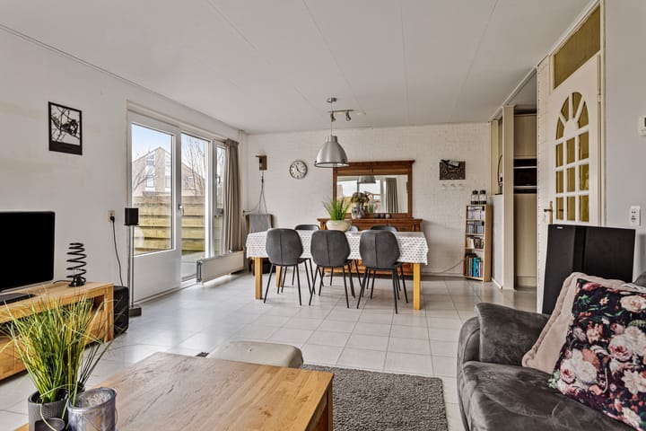 Foto 11 van Wilgeroosje 3