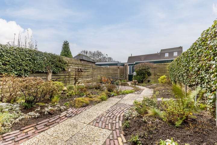 Foto 5 van De Leeuwerikstraat 45