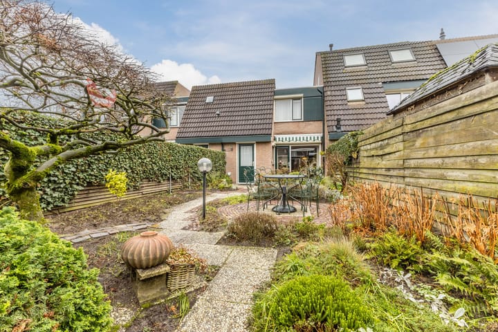 Foto 6 van De Leeuwerikstraat 45