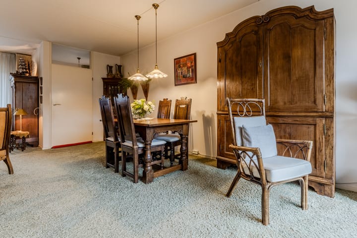 Foto 15 van De Leeuwerikstraat 45