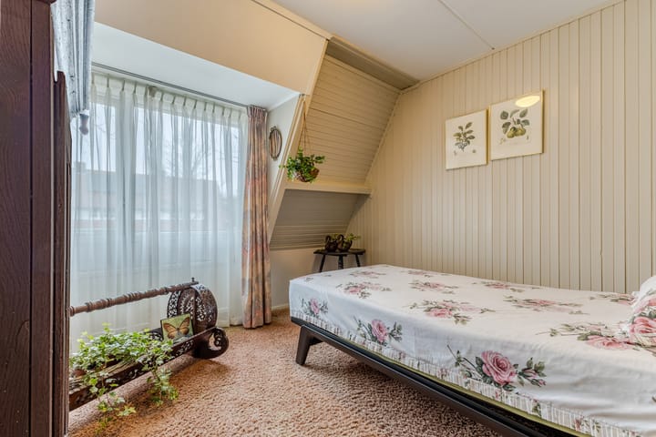 Foto 26 van De Leeuwerikstraat 45