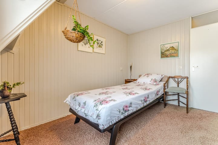 Foto 27 van De Leeuwerikstraat 45