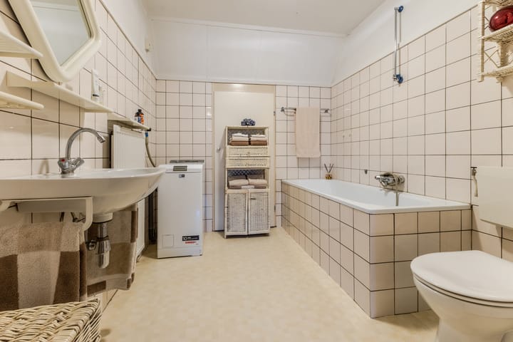 Foto 30 van De Leeuwerikstraat 45