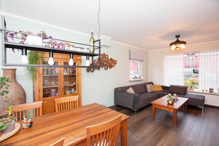 Foto 13 van Parallelweg 78