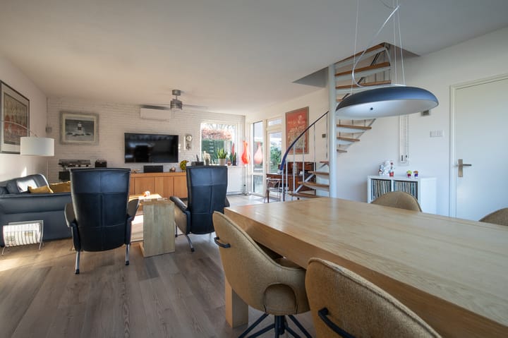 Photo 7 of Kennedyplantsoen 59