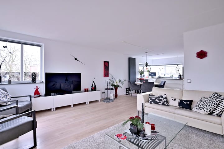 Foto 8 van Richard Holstraat 15