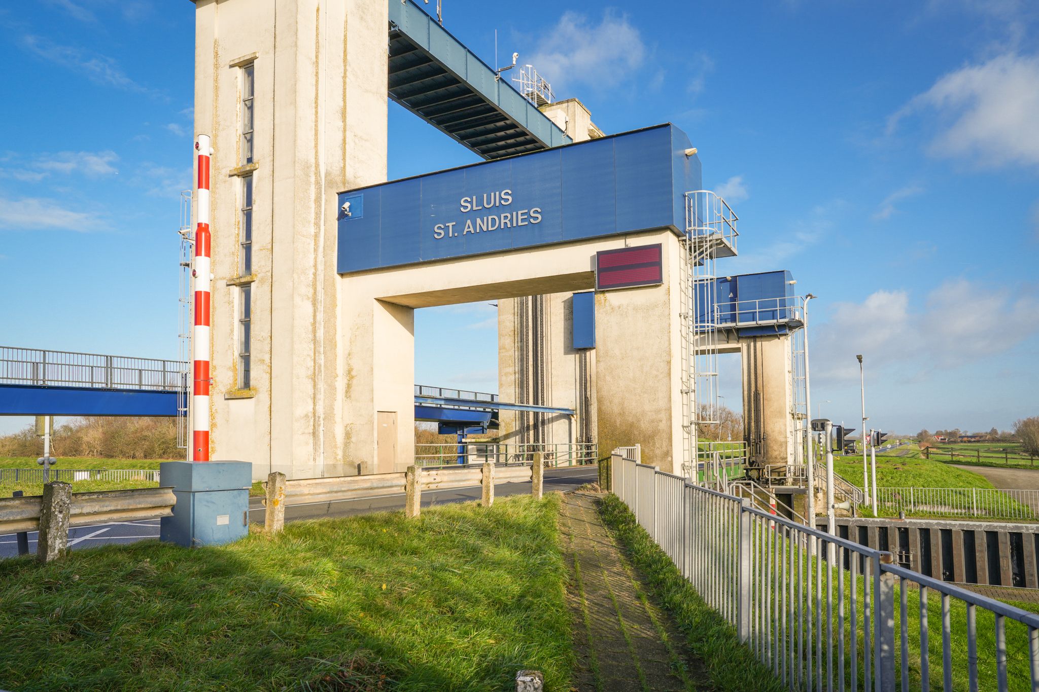 Foto 6 van Sluis Sint Andries 1