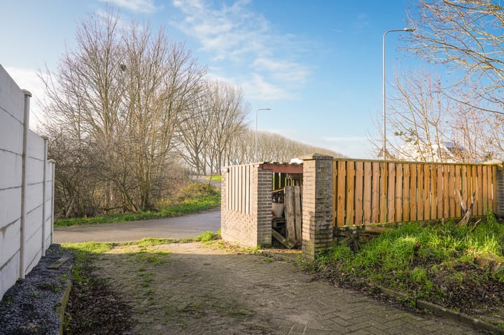 Foto 37 van Sluis Sint Andries 1