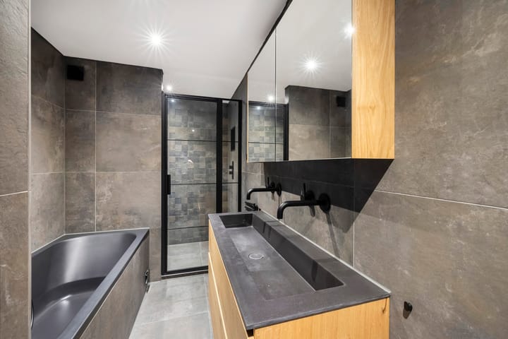 Photo 6 of Molbord 19