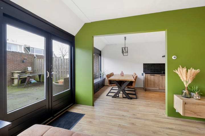 Photo 16 of Molbord 19