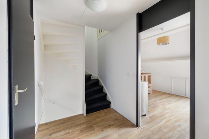 Photo 25 of Molbord 19