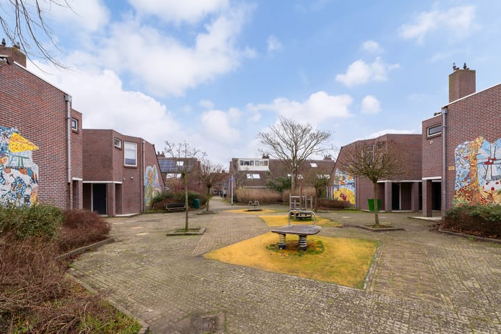 Photo 38 of Molbord 19