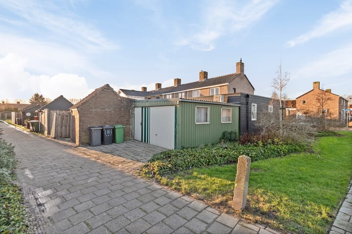 Foto 36 van Koningin Julianastraat 1