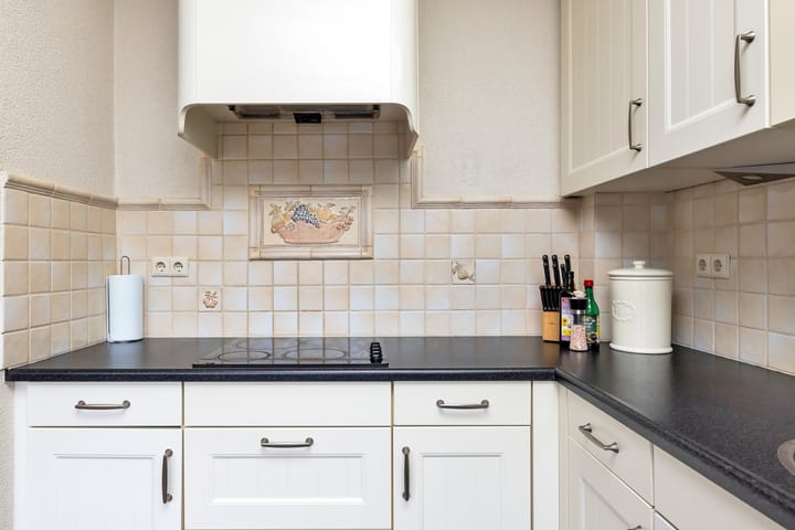 Foto 17 van Leliestraat 80