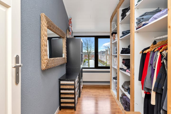 Foto 28 van Leliestraat 80