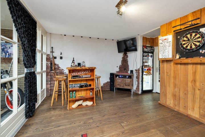 Foto 31 van Leliestraat 80