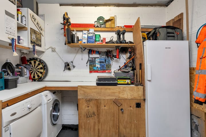 Foto 37 van Leliestraat 80