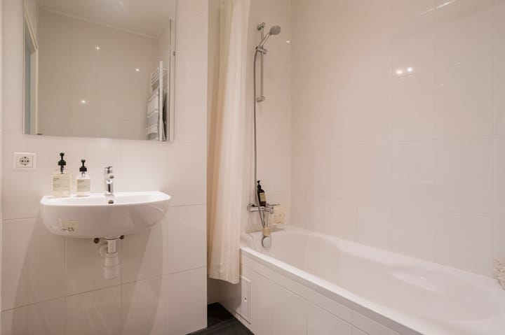 Foto 19 van Lekstraat 128-3