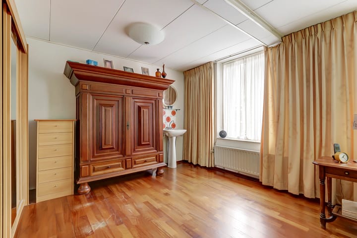 Photo 14 of Jan Grewenstraat 25