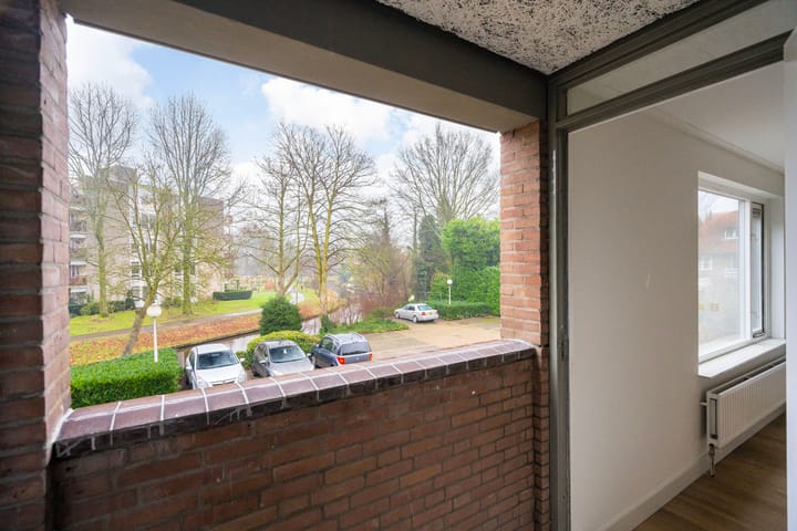 Photo 9 of Sint Ansfridusstraat 38-B