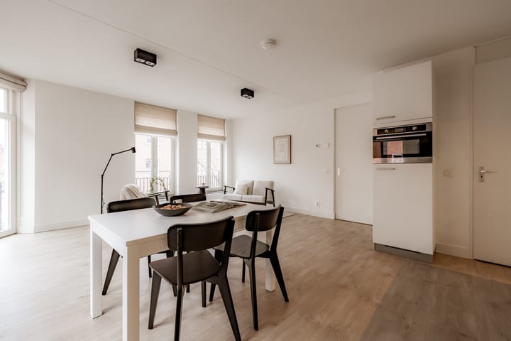 Photo 19 of Jan Hanzenstraat 21-E