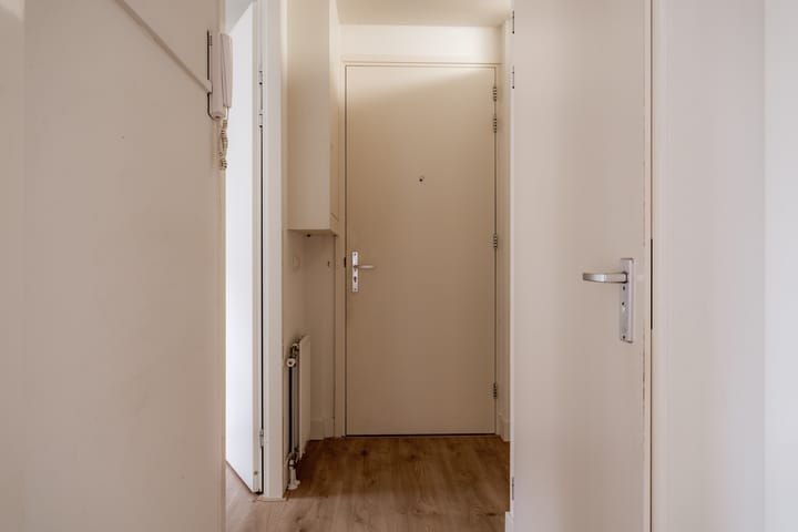 Photo 20 of Jan Hanzenstraat 21-E