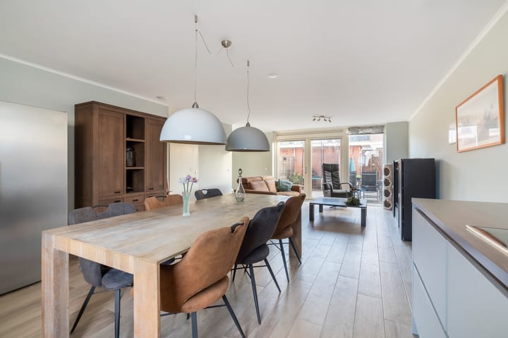 Foto 17 van Emmalaan 64-A